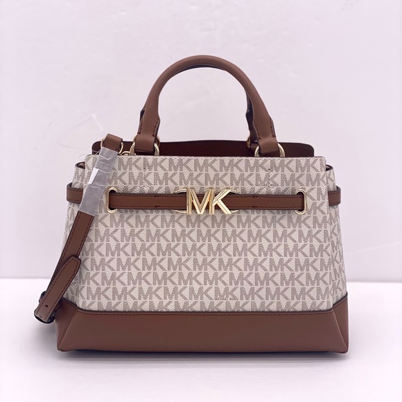 Michael Kors Reed Small Belted
Satchel Shoulder Crossbody Bag MK Vanilla - Picture 10 of 12